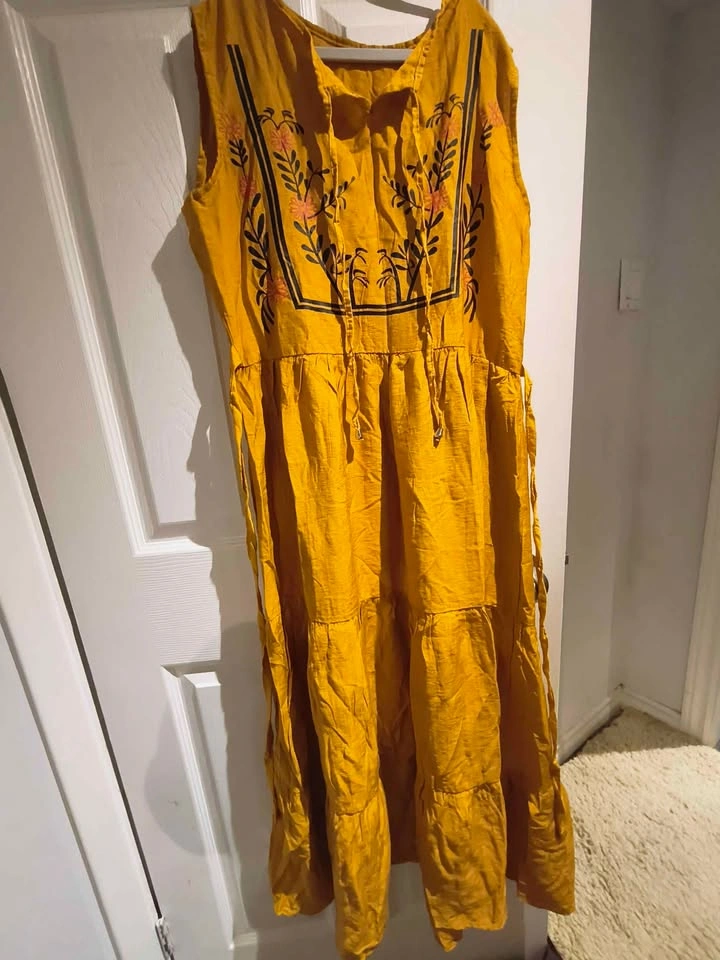 Elegant Printed Long Dress - Size M - photo 4