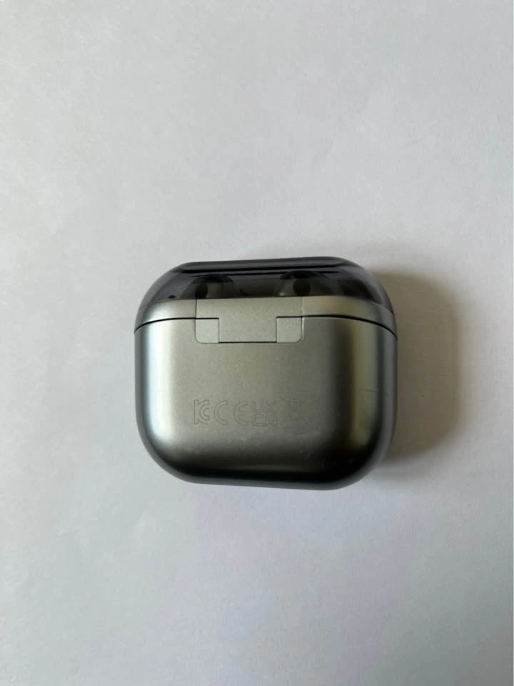 Samsung Buds 3 Pro Excellent Condition - photo 3