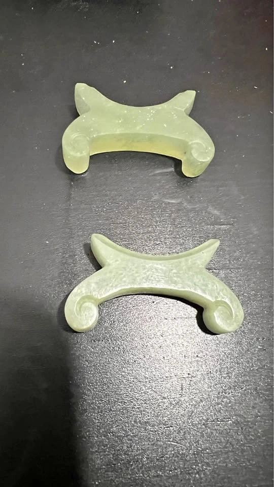 Old China Natural Jade Hand Carved Statue Writing Brush Pen Hold