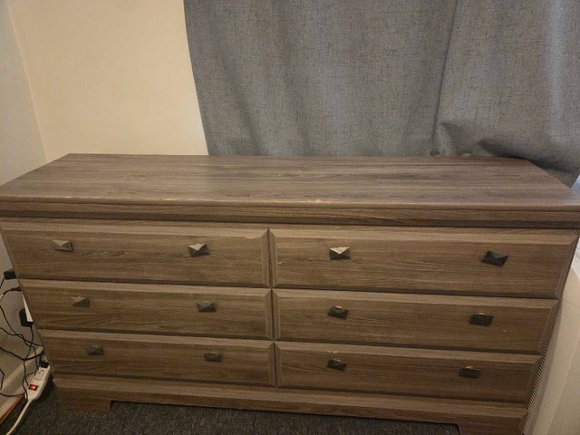 Dresser 6 Drawers