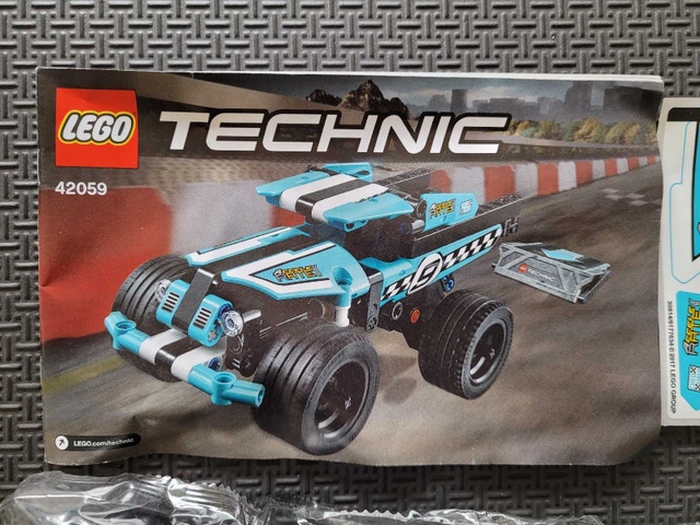 LEGO TECHNIC 42059: Stunt Truck, Factory Sealed Bags *NO BOX* - photo 2