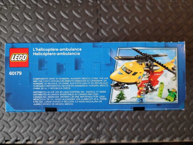 LEGO CITY 60179: Ambulance Helicopter, New and Factory Sealed. - photo 4