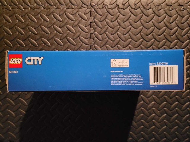 LEGO CITY 60180: Monster Truck, New and Factory Sealed - photo 5