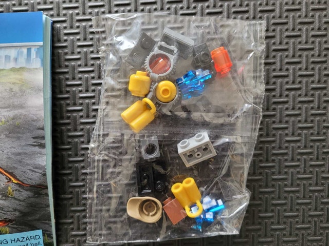 LEGO CITY 60120: Volcano Starter Set, Factory Sealed Bags NO BOX - photo 3