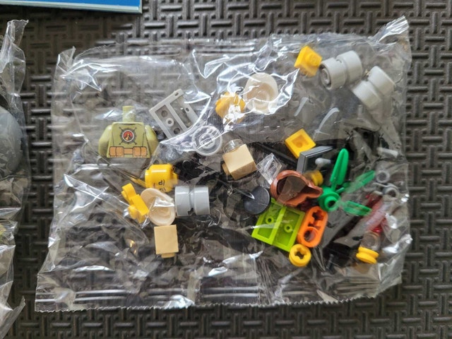 LEGO CITY 60120: Volcano Starter Set, Factory Sealed Bags NO BOX - photo 5