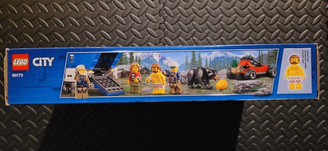 LEGO CITY 60173: Mountain Arrest, New Factory Sealed - photo 3