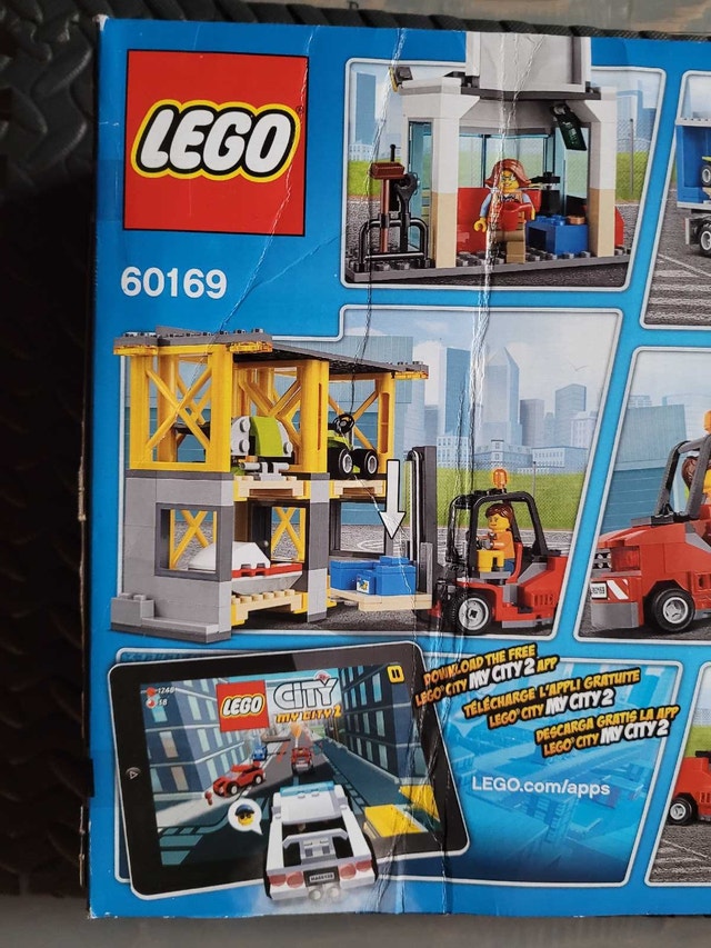 LEGO CITY 60169: Cargo Terminal, New & Factory Sealed - photo 4