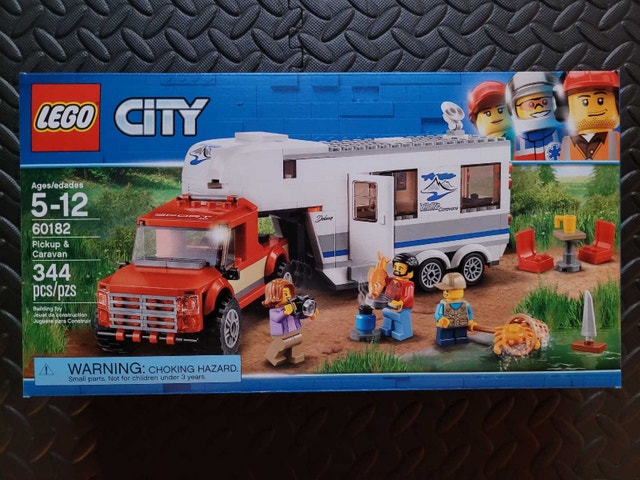 LEGO CITY 60182: Pickup & Caravan, New Factory Sealed
