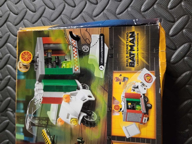 LEGO Batman Movie 70910: Scarecrow Special Delivery - photo 4