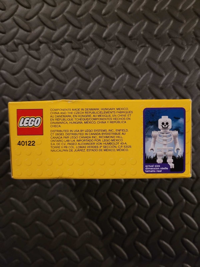 LEGO Seasonal 40122: Halloween Trick or Treat New Factory Sealed - photo 3