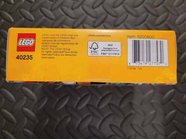 LEGO Seasonal Chinese Zodiac 40235: Year of the Dog, New, Sealed - photo 5