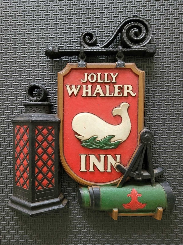 Jolly Whaler Inn Vintage 1975 Syroco Wall Plaque - Rare
