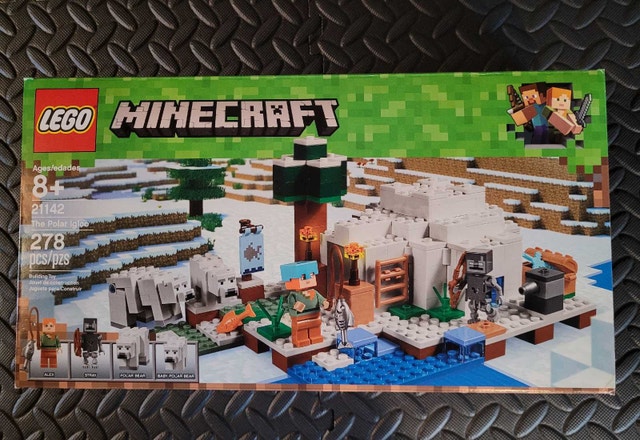 LEGO Minecraft 21142 The Polar Igloo - New & Sealed