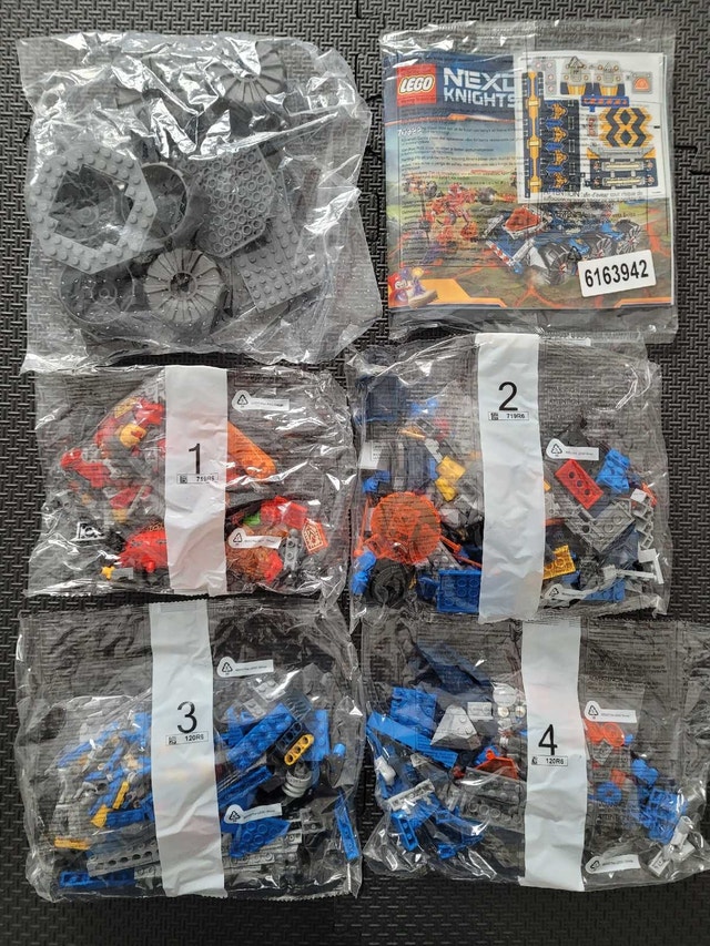 LEGO Nexo Knights 70322: Axl's Tower Carrier, Sealed Bags NO BOX