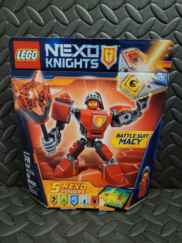 LEGO NEXO KNIGHTS 70363: Battle Suit Macy, New & Factory Sealed