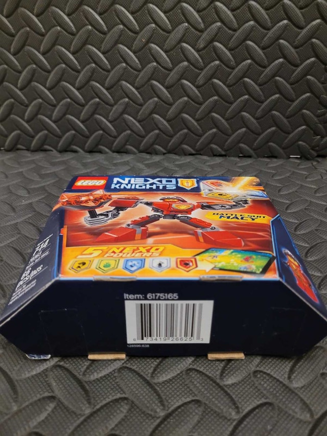 LEGO NEXO KNIGHTS 70363: Battle Suit Macy, New & Factory Sealed - photo 3