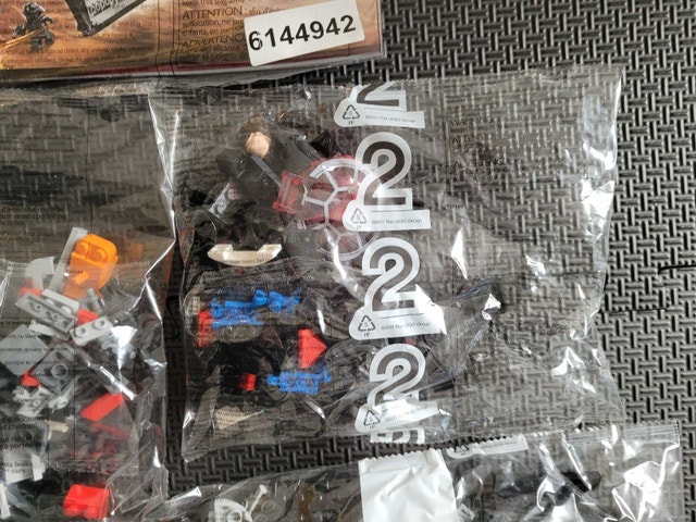 LEGO Star Wars 75101: First Order Special Forces Tie Fighter - photo 4