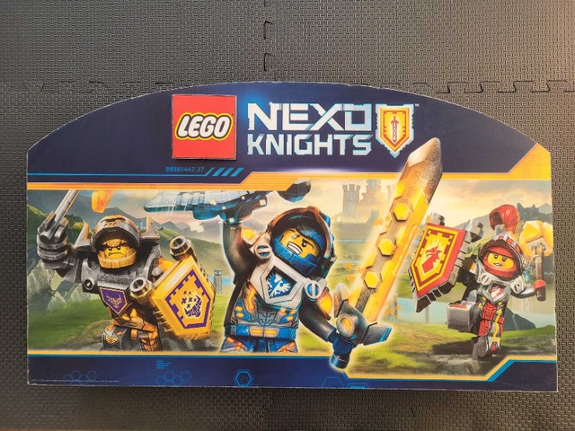 LEGO NEXO KNIGHTS Store Foamboard Sign, 87cm X 51cm VERY RARE