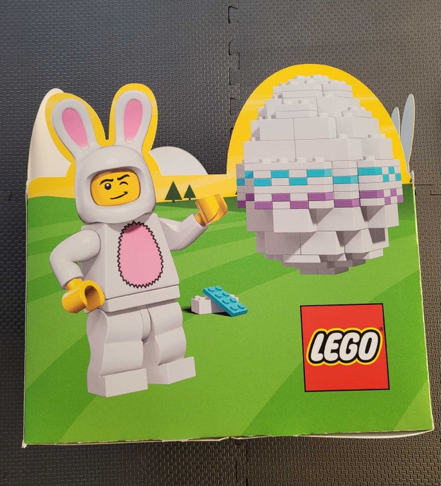LEGO Easter Store Display Topper Sign 38cmX38cmX37cm/15"X15"X14.