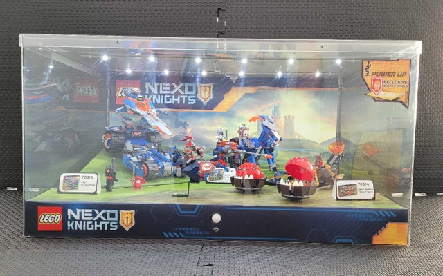 LEGO Nexo Knights 70312,70314,70315 Store Display Working Lights