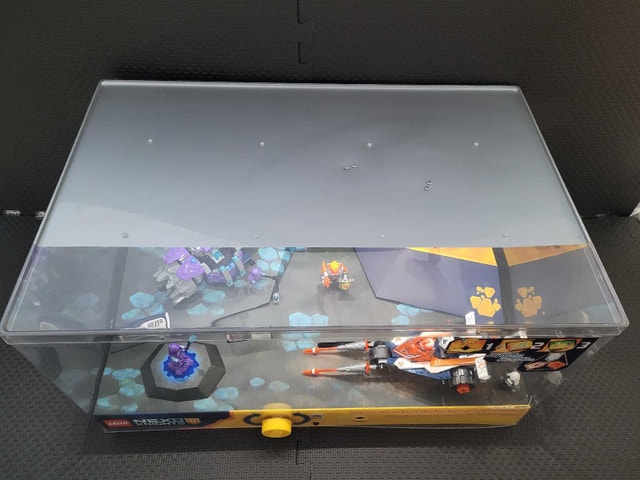LEGO NEXO KNIGHTS Store Display 70348, 70350, 70362 Working Ligh - photo 5