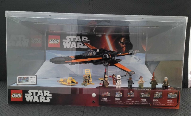 LEGO Star Wars 75102 Poe's X-Wing Fighter 2015 Store Display