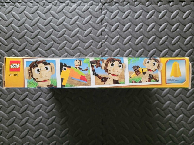 LEGO Creator 3-in-1 31019: Forest Animals, New & Sealed - photo 3