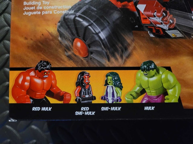 LEGO Marvel Super Heroes 76078 Hulk vs. Red Hulk, Factory Sealed - photo 2