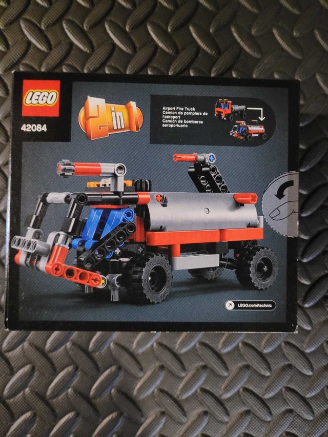 LEGO TECHNIC 42084: Hook Loader, New And Still Factory Sealed - photo 2