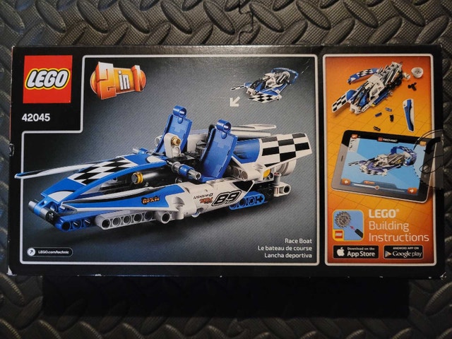 LEGO TECHNIC 42045: Hydroplane Racer, New & Factory Sealed - photo 2