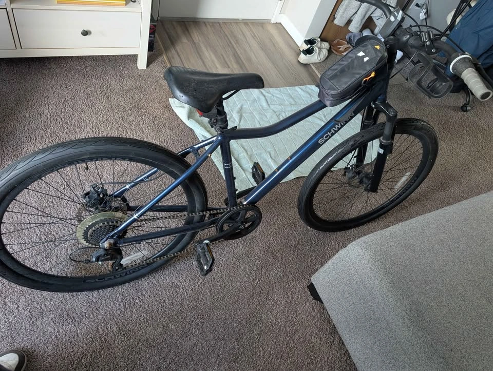 Schwinn Junction Hybrid Bike, 27.5-in. Wheels, 7 Speed - photo 3
