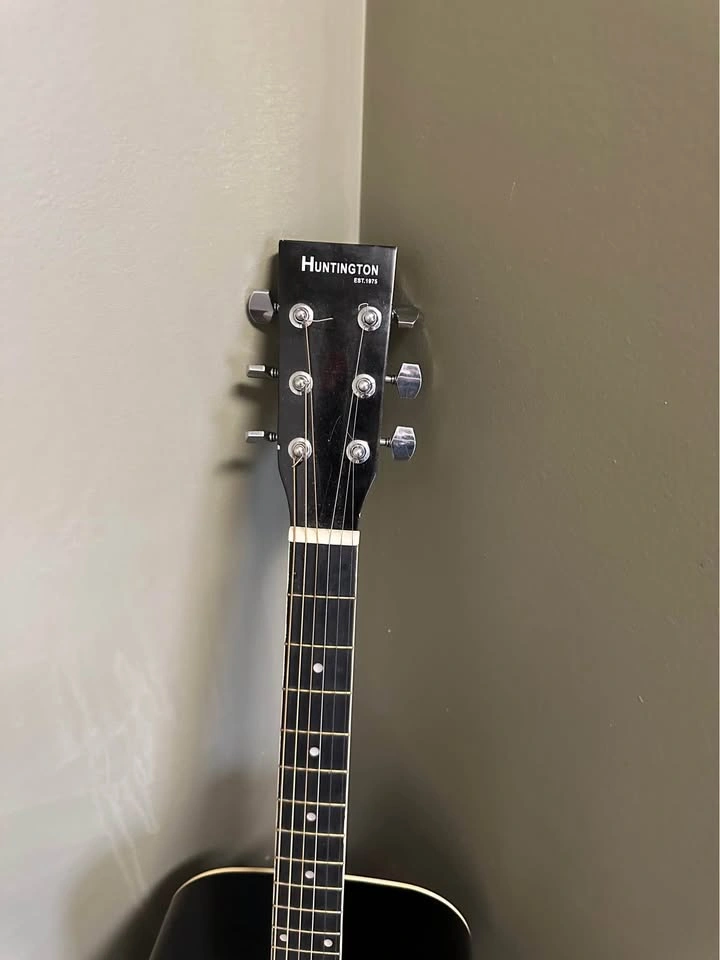 Fullsize Acoustic Guitar - photo 4