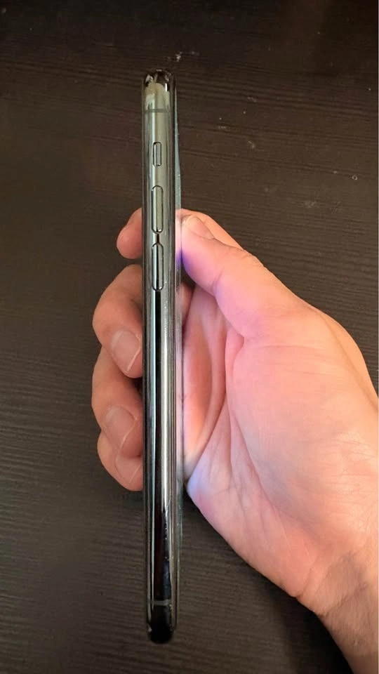 iPhone 11 Pro 256GB - Midnight Green - photo 3
