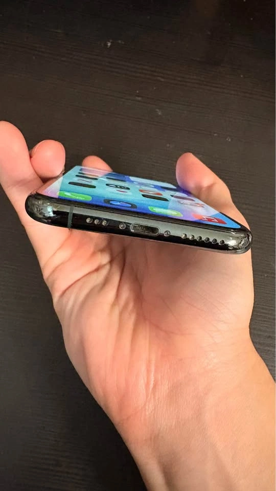 iPhone 11 Pro 256GB - Midnight Green - photo 5