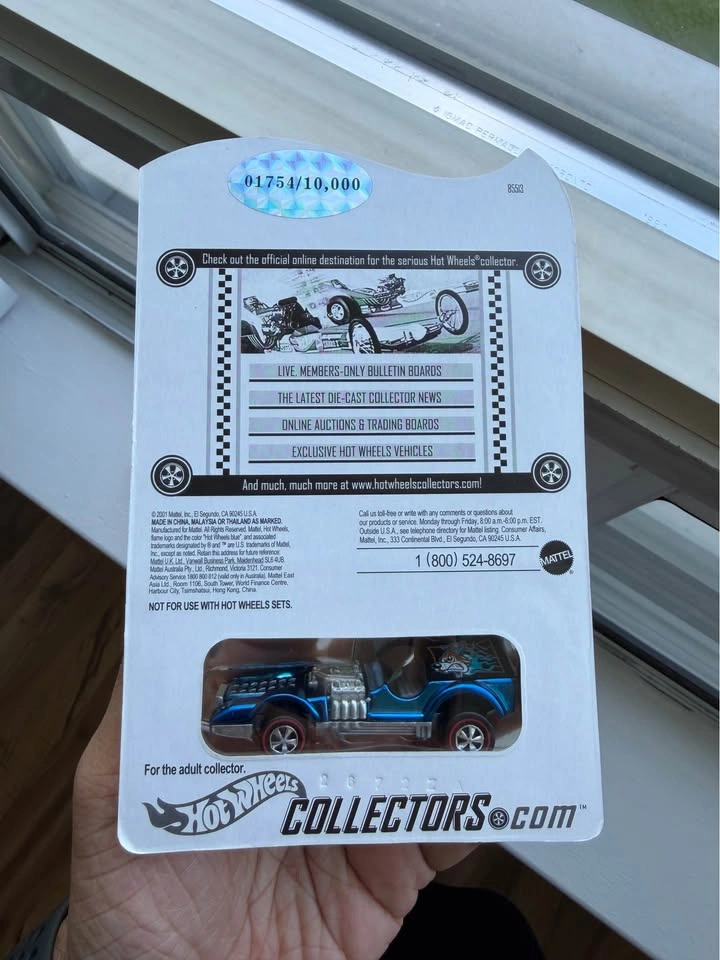 Hot Wheels Mutt Mobile Online Exclusive Series One Collector #00 - photo 2