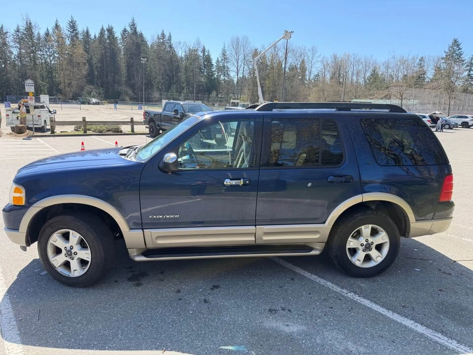 2005 Ford Explorer - photo 4