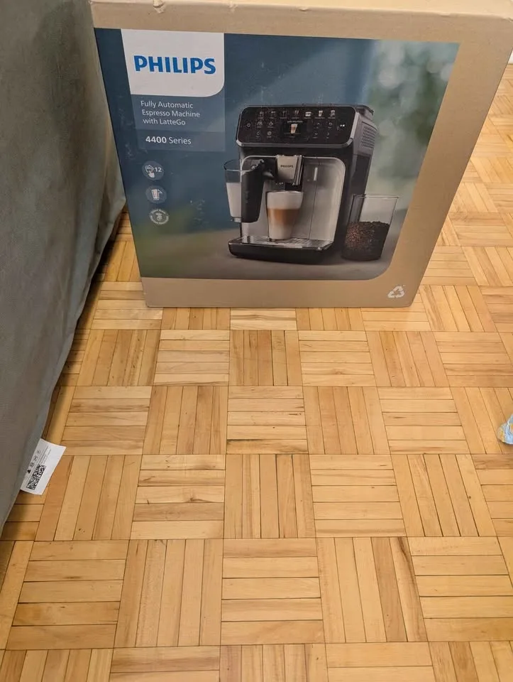 Philips 4400 Coffee Machine - photo 3