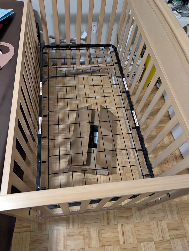 Graco Benton Crib
