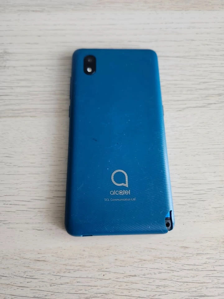 Alcatel 5002 Android 10 Smartphone - photo 2