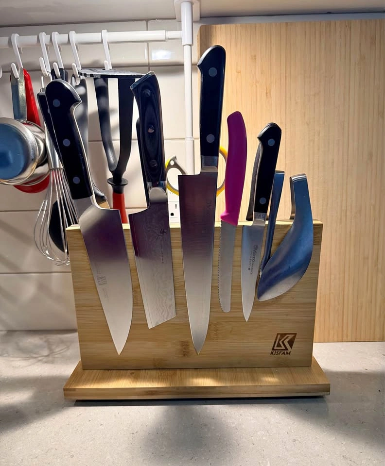 Moving out) KISFAM Bamboo Magnetic Knife Block