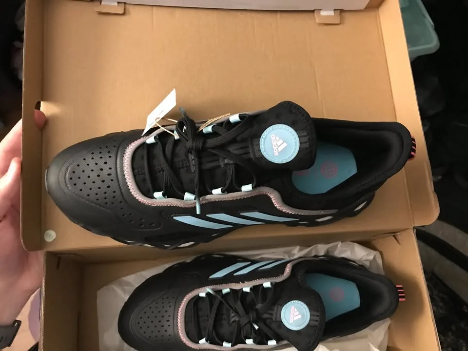 Adidas Web Boost size 10/10.5 Mens, worn once image indicator(3)