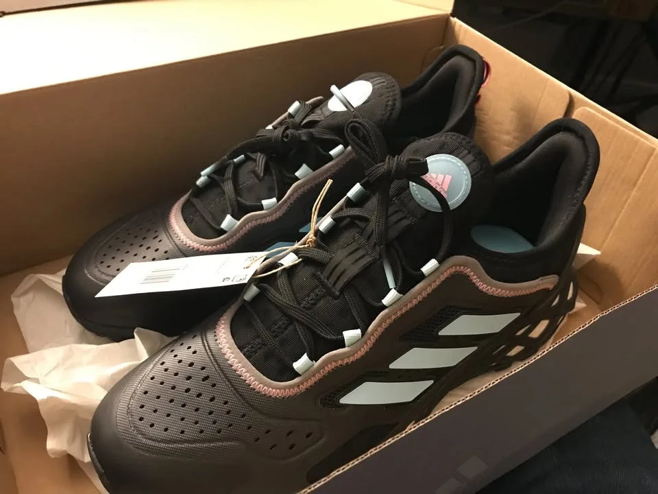 Adidas Web Boost size 10/10.5 Mens, worn once image indicator(5)