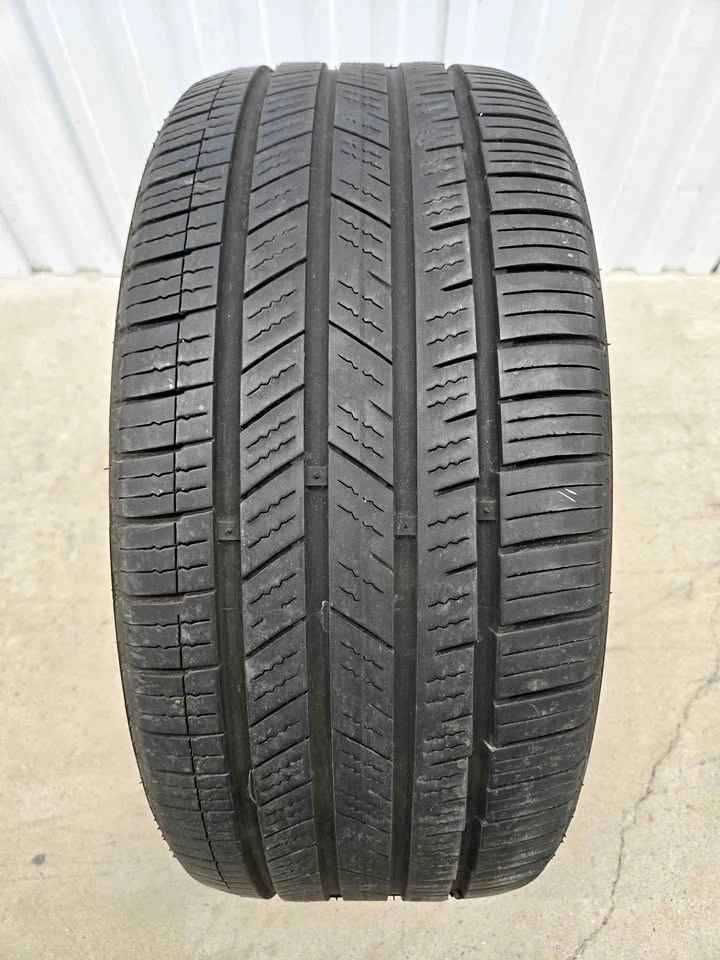 225/40R18 All Season Tire