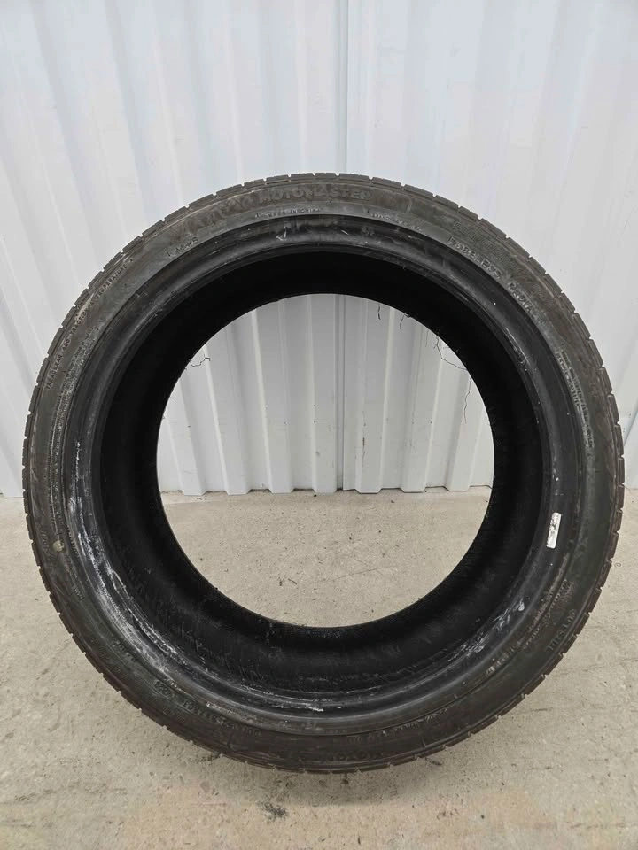 225/40R18 All Season Tire - photo 4