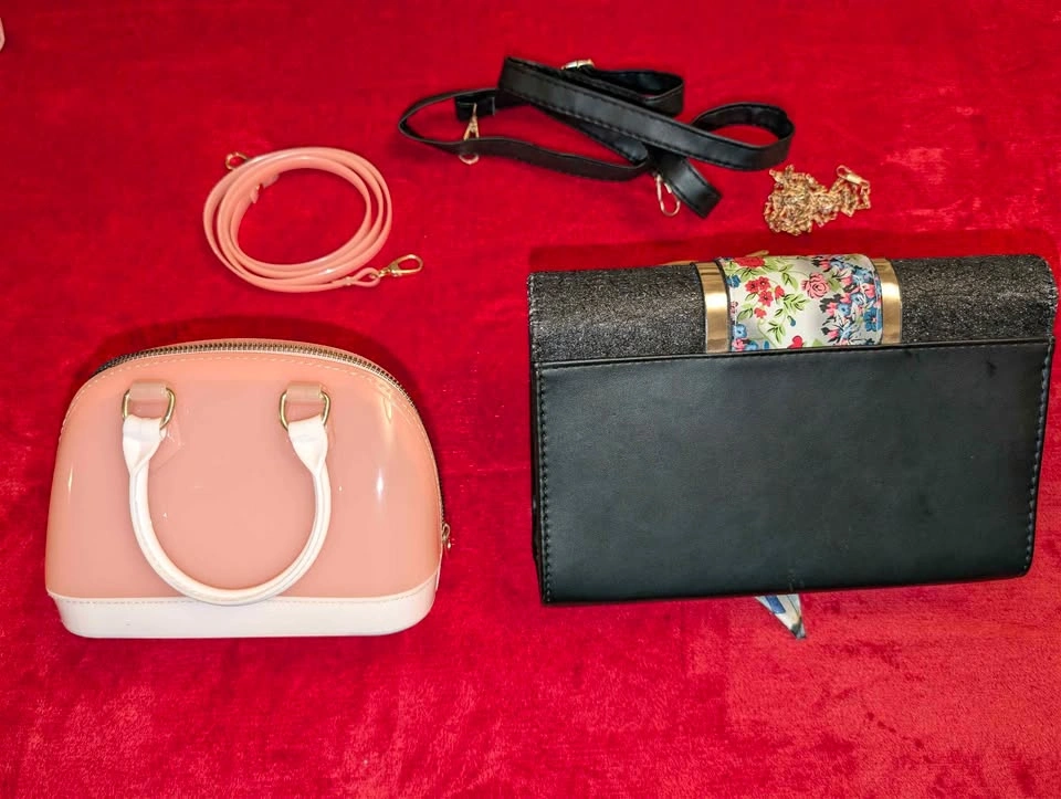 2x Woman Purse ( Buy both for 50$) - photo 2