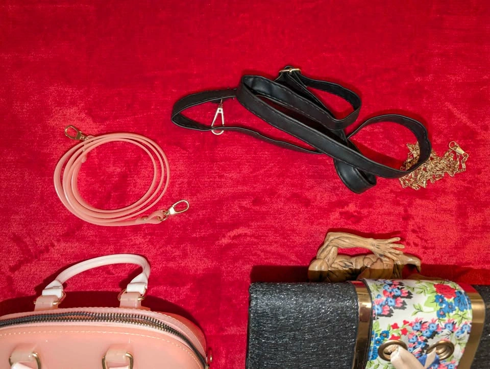 2x Woman Purse ( Buy both for 50$) - photo 3