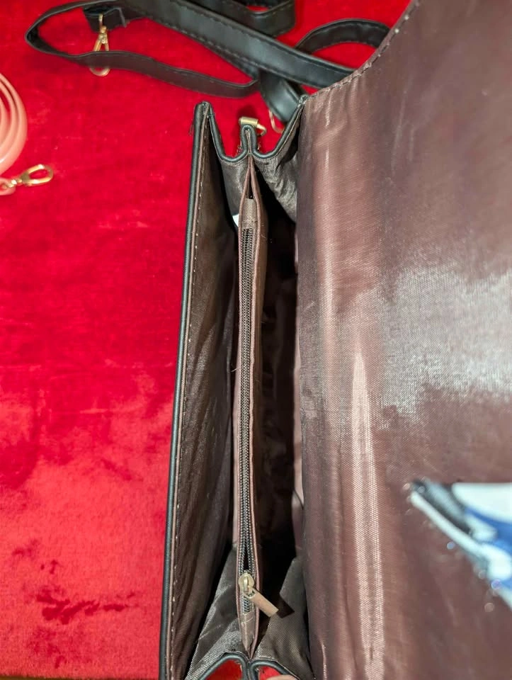 2x Woman Purse ( Buy both for 50$) - photo 5