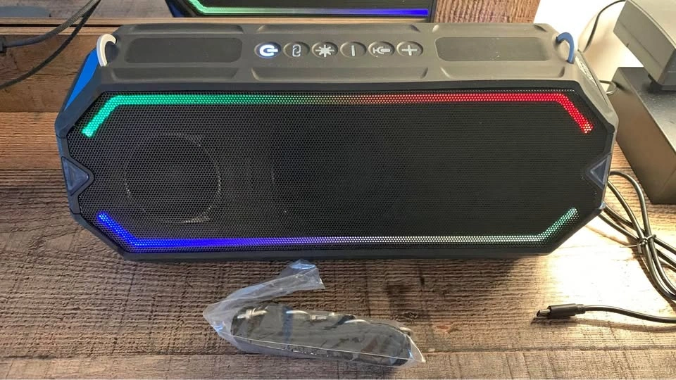 Altec Lansing HydraShock Waterproof BT Speaker w/ Wireless Charg