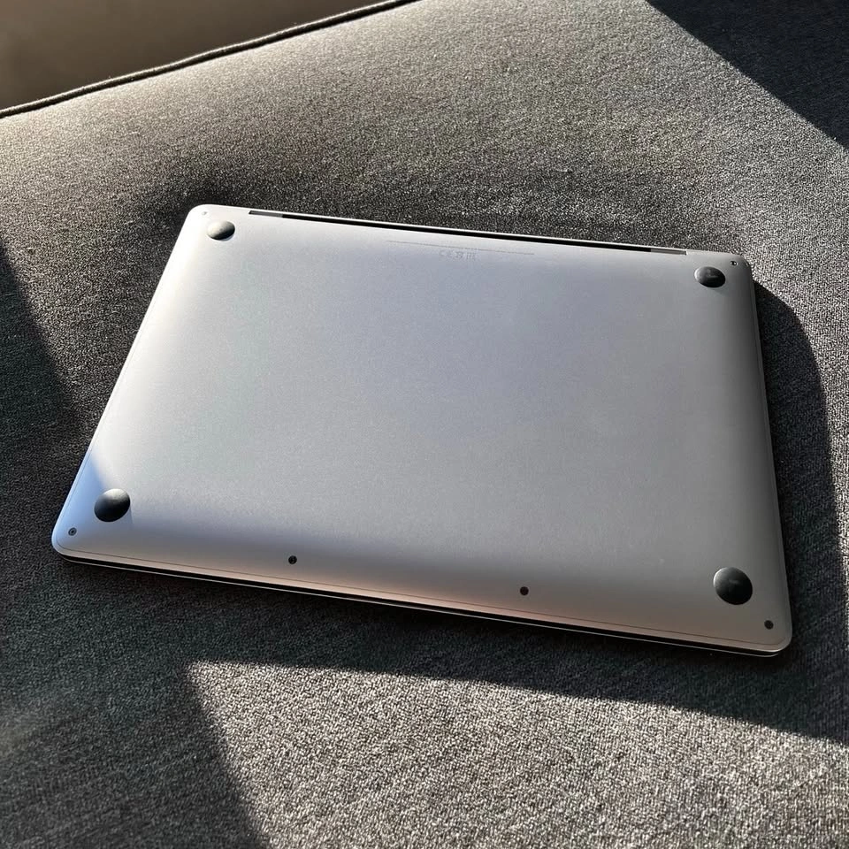 Apple MacBook Pro M1 | 512GB SSD | 8GB RAM | Excellent Condition - photo 3