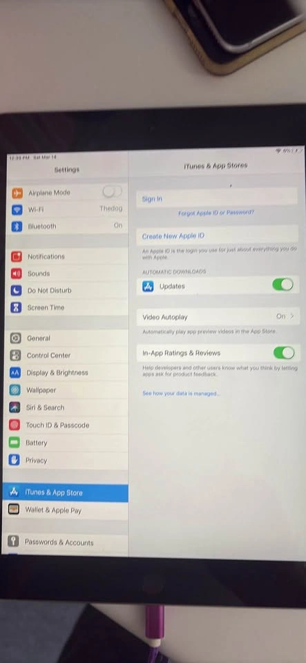 iPad 6th Gen 32GB Space Gray - photo 3